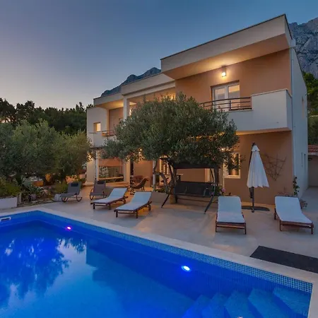 House Arija * 마카르스카