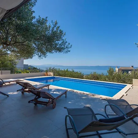 House Arija 펜션 *