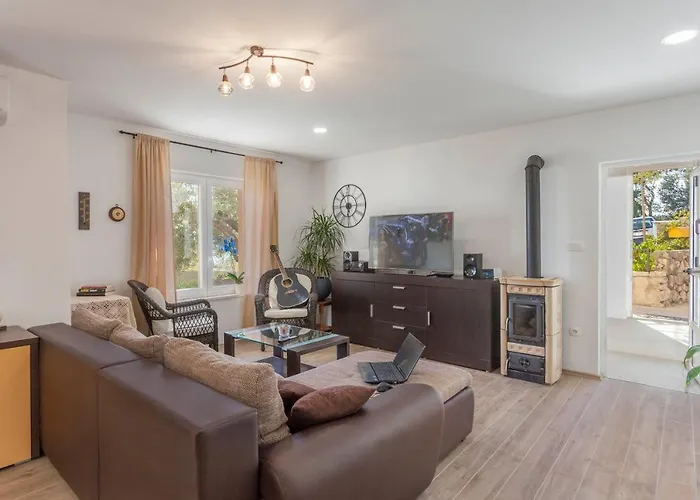 House Arija Дом отдыха Макарска